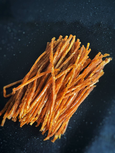 Peppered fish threads